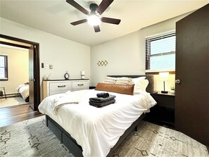 Room - Pocono Retreat w/ Hot Tub Fire Pit & Lake Access (Blakslee)
