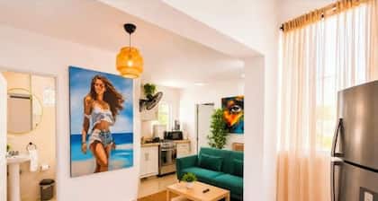 Bay City Condos by Linkzup
