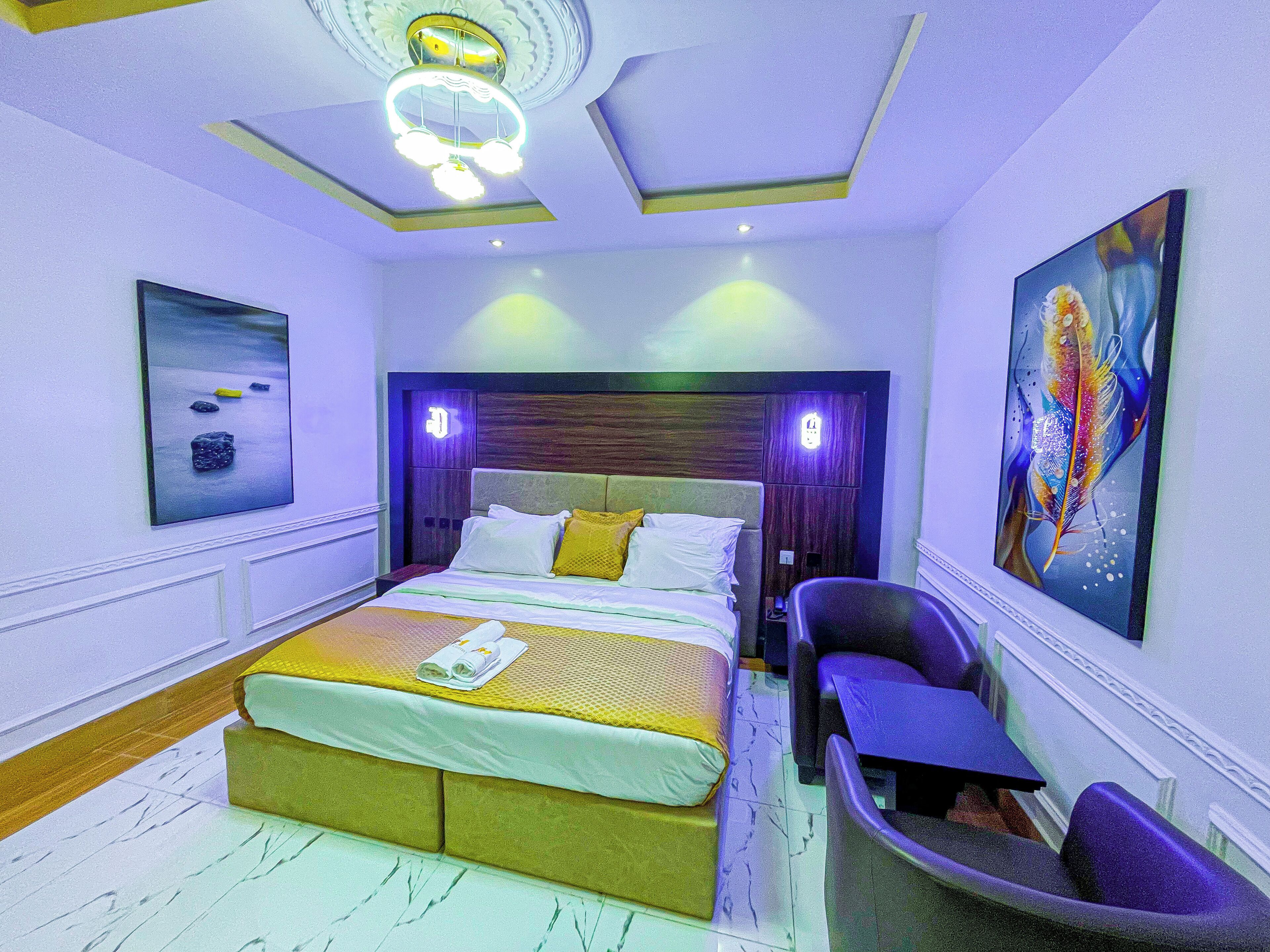 Royal Suite | Free WiFi, wheelchair access
