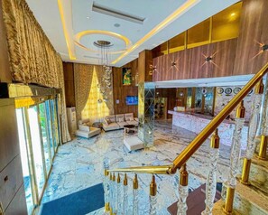 Lobby - Julicis Hotels and Suites (Lagos)
