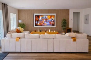 Smart TV - Lux Stay 3BR 4B•10 min Airport•15 min Sphere/LVCC (Las Vegas)