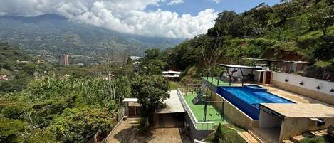 Alberca al aire libre