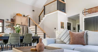 NEW: Chic Modern Barn Style Home in Fun Area