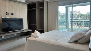 WiFi, bed sheets - Vrbo Property (Aquiraz)