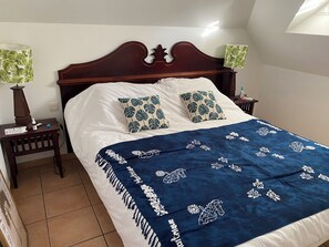 Iron/ironing board, internet, bed sheets - Vrbo Property (Sainte-Luce)