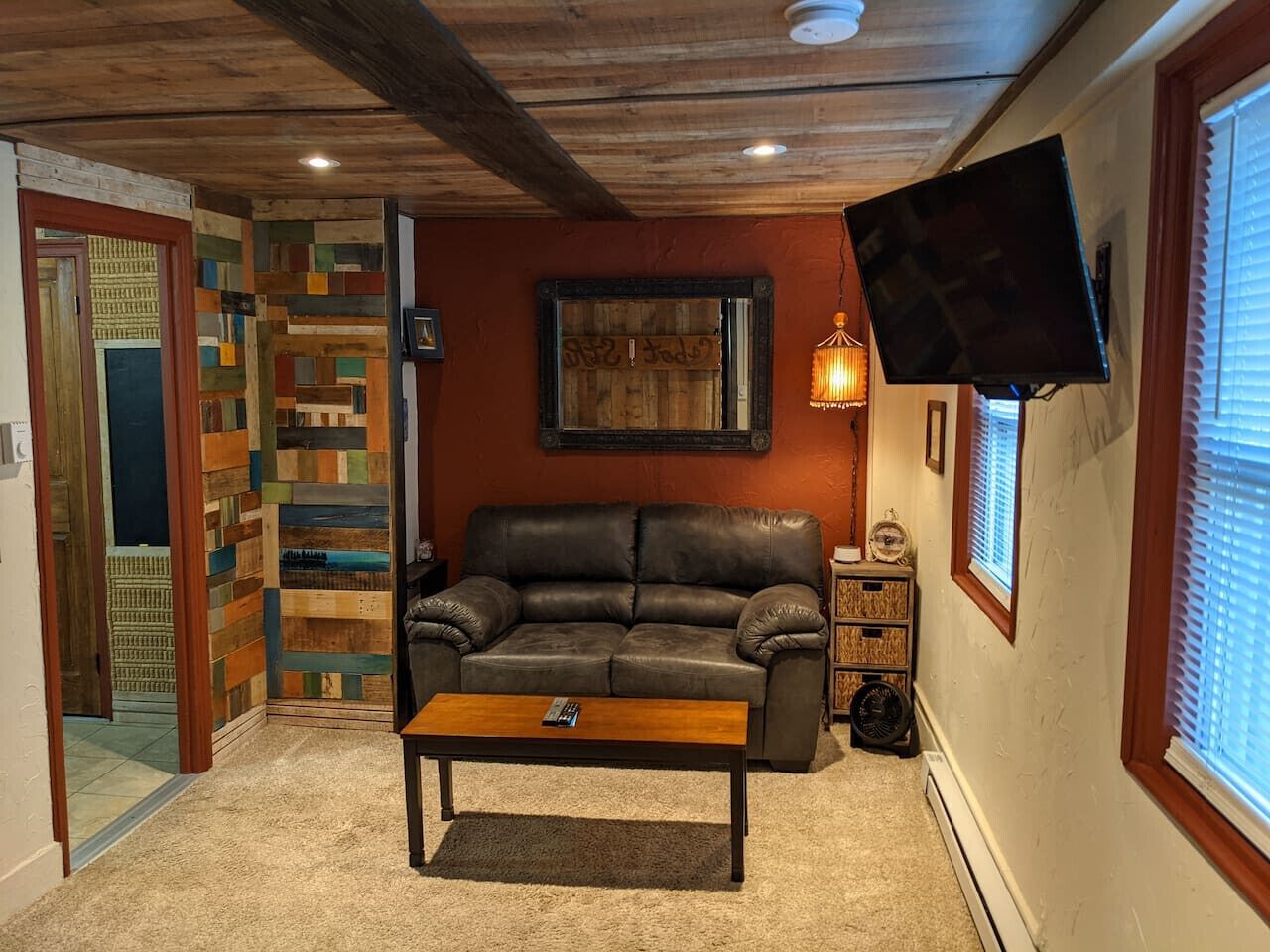 TV