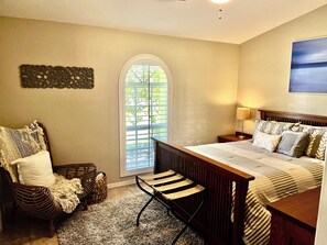 3 Schlafzimmer, Zimmersafe, Schreibtisch, Bügeleisen/Bügelbrett