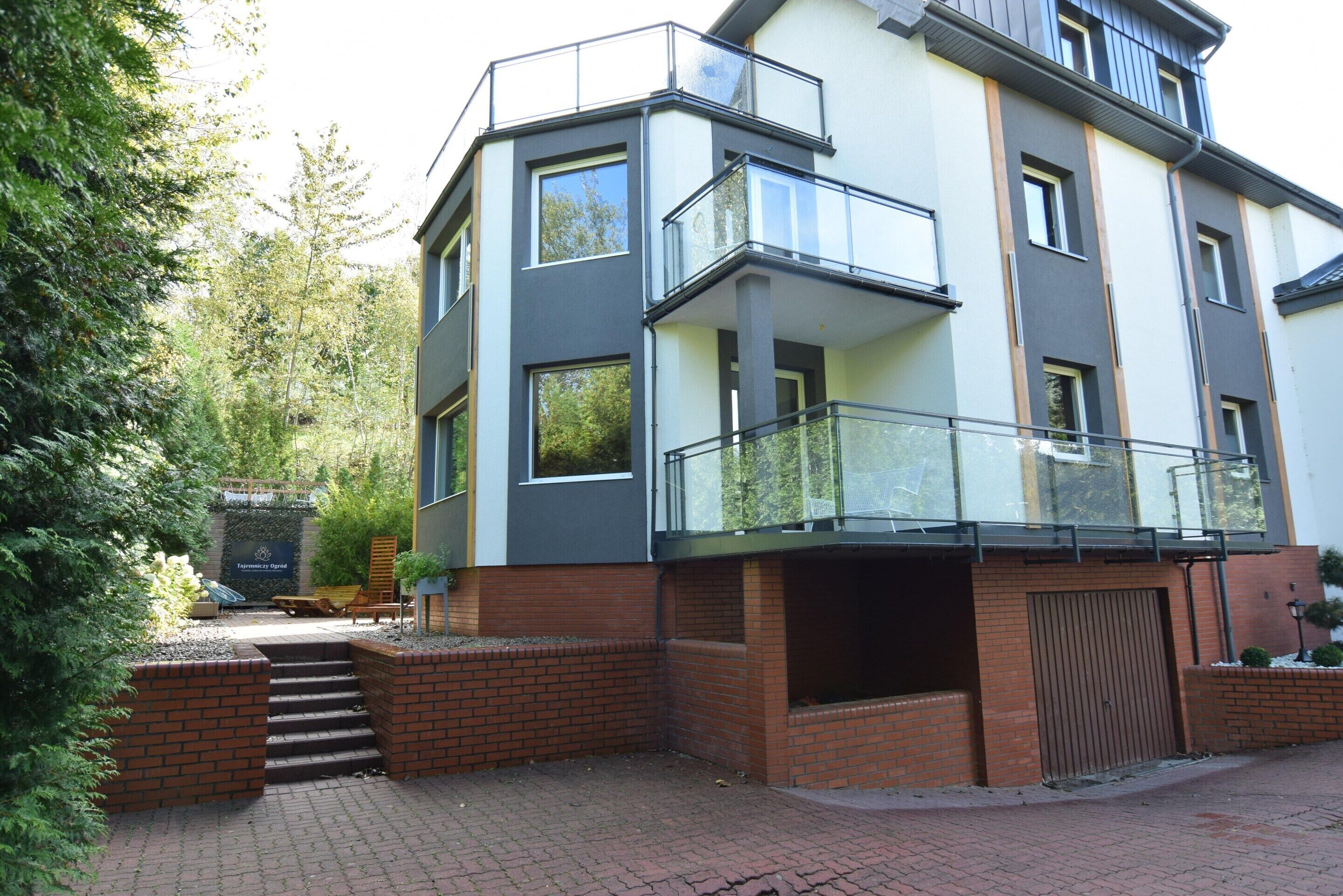 Apartment | Exterior