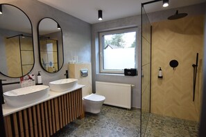 Apartment | Bathroom - Comfortable Apartment, Sauna, Jacuzzi (gmina Stężyca)
