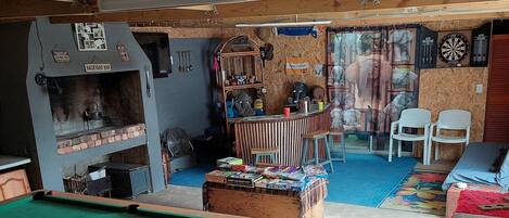 Maison, 1 chambre, fumeurs | Salle de jeux