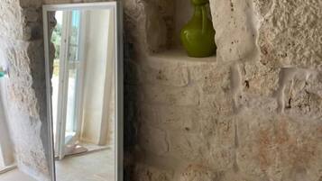Superior-Doppelzimmer, Terrasse, Gartenblick | Innenbereich