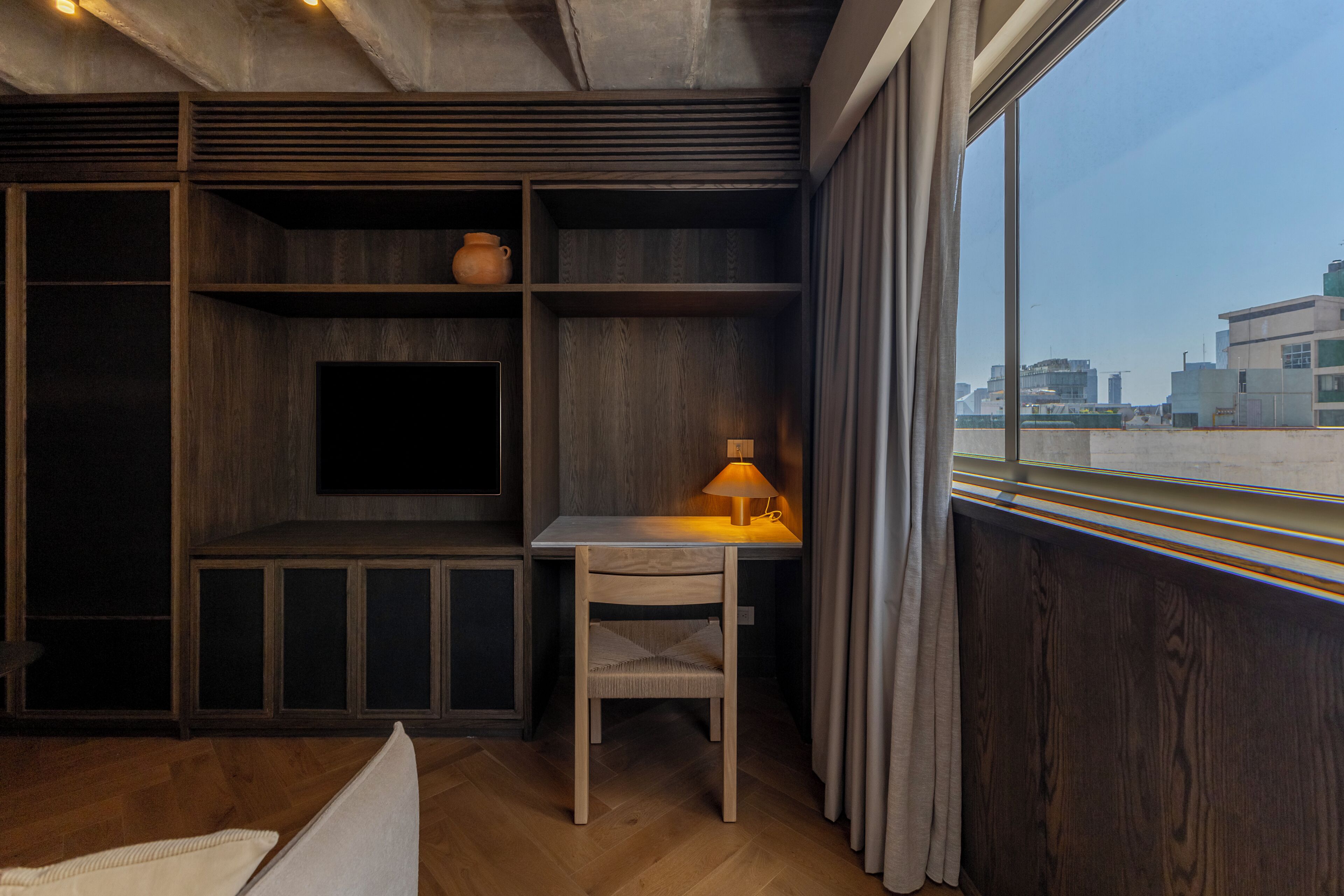 Junior Studio | In-room safe, blackout drapes, iron/ironing board, free WiFi
