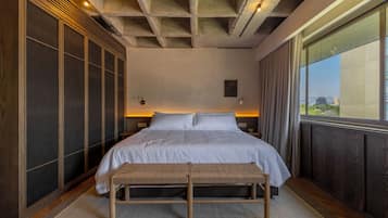 Traditional Studio | In-room safe, blackout drapes, iron/ironing board, free WiFi