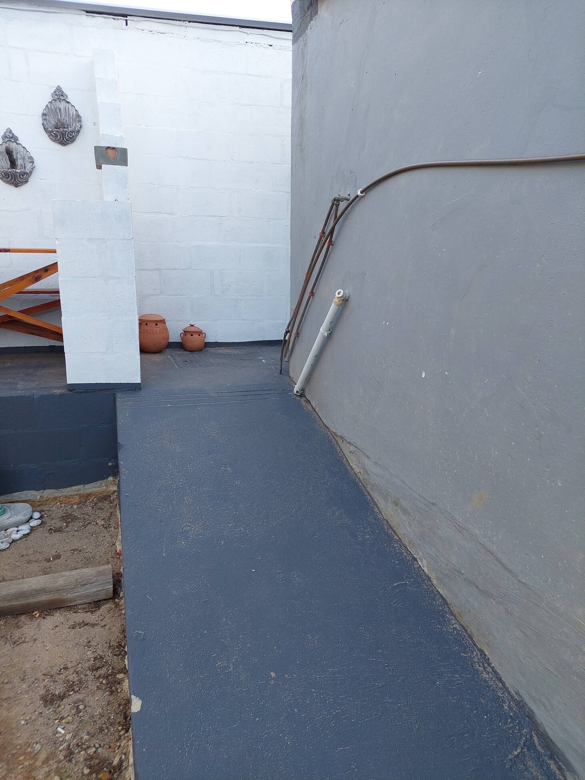 House, 1 Bedroom, Accessible | Property grounds