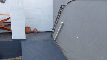 House, 1 Bedroom, Accessible | Property grounds