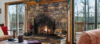Mountain Retreat w Hot Tub, Grill, Deck & More!