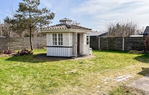 Exterior - Amazing home in Hals with sauna (Hals)