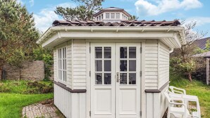 Exterior - Amazing home in Hals with sauna (Hals)