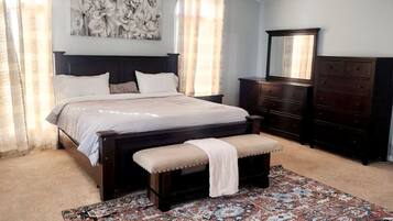 Iron/ironing board, WiFi, bed sheets