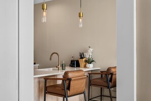 Interior - The Edison Old City | Premier 1 BR Suite w/ City View + Shared Roofdeck (Philadelphia)