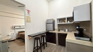 Private kitchen - Acogedor Estudio Privado en Monterrey: Confort y Ubicación Ideal cerca CAS VISAS (Monterrey)
