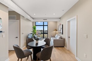 Interior - The Edison Old City | Premier 2 BR Suite w/ Shared Roofdeck (Philadelphia)