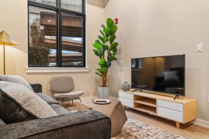Fernseher