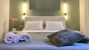 1 bedroom, iron/ironing board, WiFi (free), bed sheets