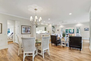 TV - Golf Course Corner Villa | First Floor Views (Hilton Head Island)
