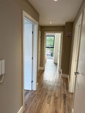 Interior - Modern 2BR Apartment Near Manchester City Centre (Salford)