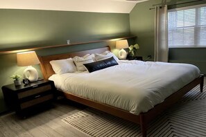 4 bedrooms, iron/ironing board, travel cot, free WiFi