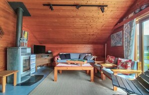 TV, fireplace - 2 bedroom nice home in Westende (Westende)