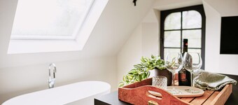 Gorgeous home in Knesselare with sauna