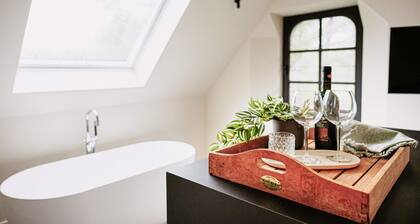 Gorgeous home in Knesselare with sauna
