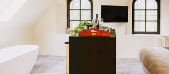 Gorgeous home in Knesselare with sauna