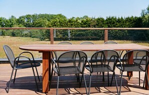 Outdoor dining - Gorgeous home in Knesselare with sauna (Knesselare)