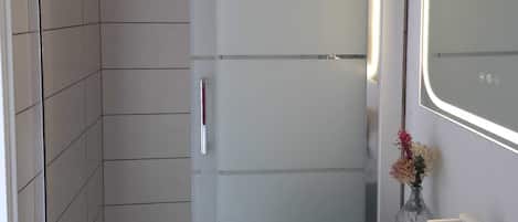 Shower, towels, soap