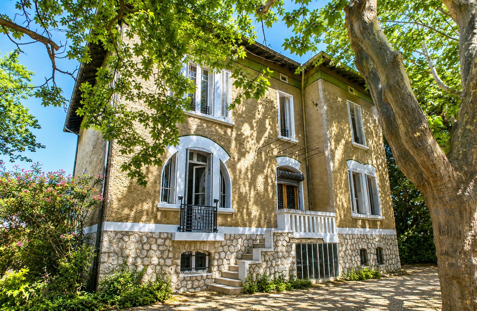 Extérieur