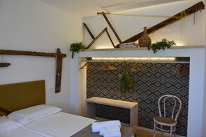2 chambres, fer et planche à repasser, lit parapluie, Wi-Fi gratuit