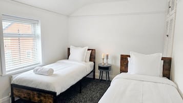 3 Schlafzimmer, Bügeleisen/Bügelbrett, kostenloses WLAN, Bettwäsche