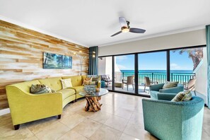 Smart TV - The Coastal View Gulf Front Condo in Seagrove Beach Sleeps 7 with a Pool (Santa Rosa Beach)