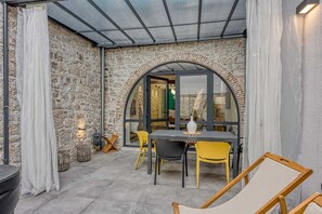 Outdoor dining - La Pelegrina Apartment (Rovinj)