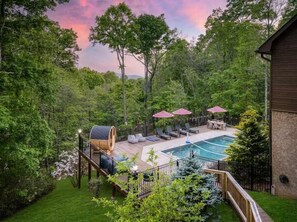 Pool - Mtn Views • Sleeps 20 • Game Room • Outdoor Fun (Cabbage Patch)