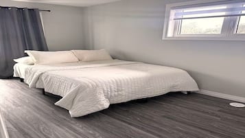 2 bedrooms, free WiFi, bed sheets