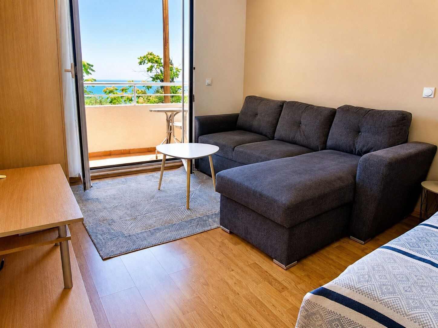 Superior Apartment, 2 Bedrooms, Sea View | Individually decorated, individually furnished, desk, soundproofing