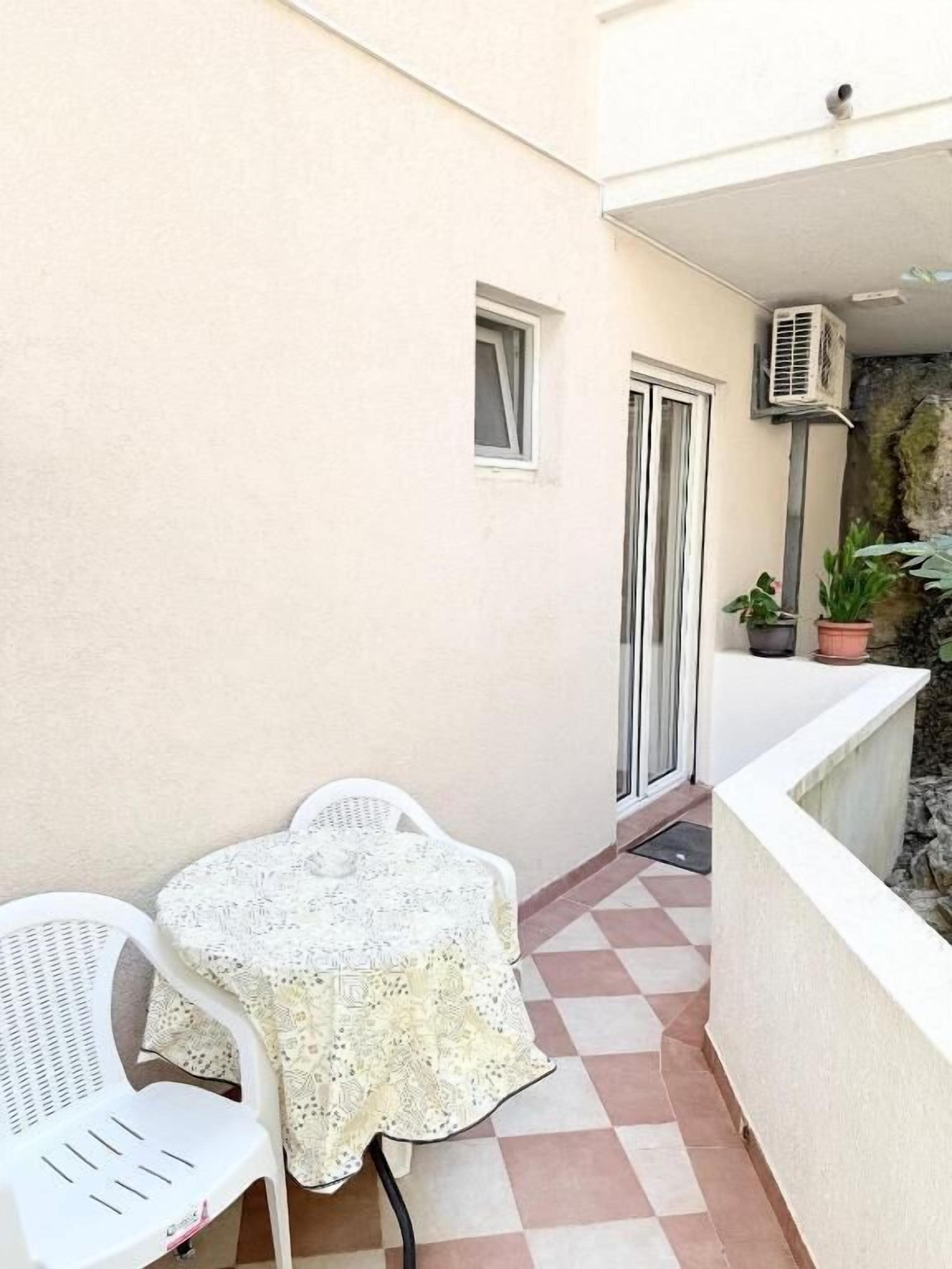 Chambre Double, vue jardin | Restauration extérieure