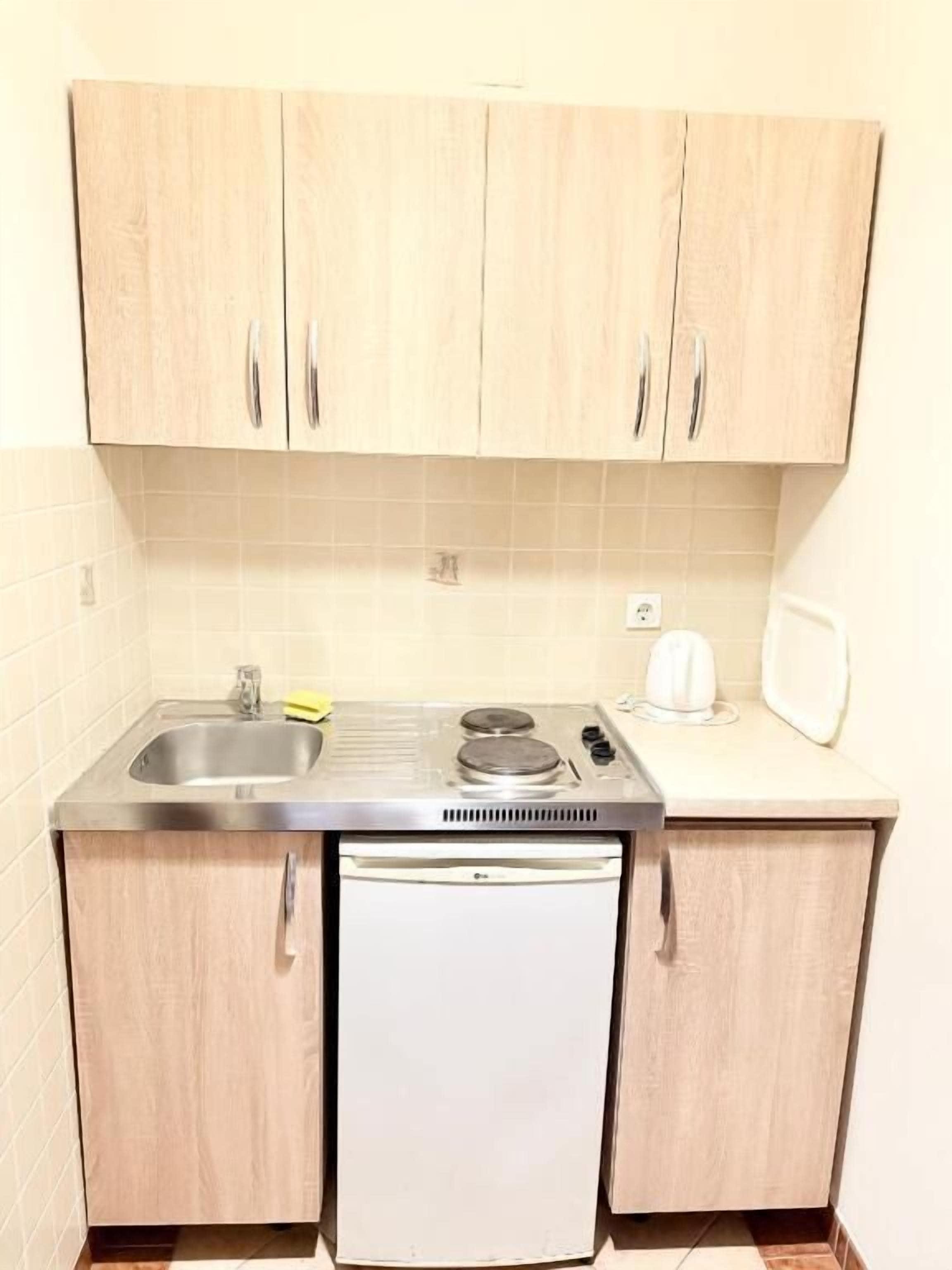 Chambre Double, balcon, vue jardin | Cuisine privée