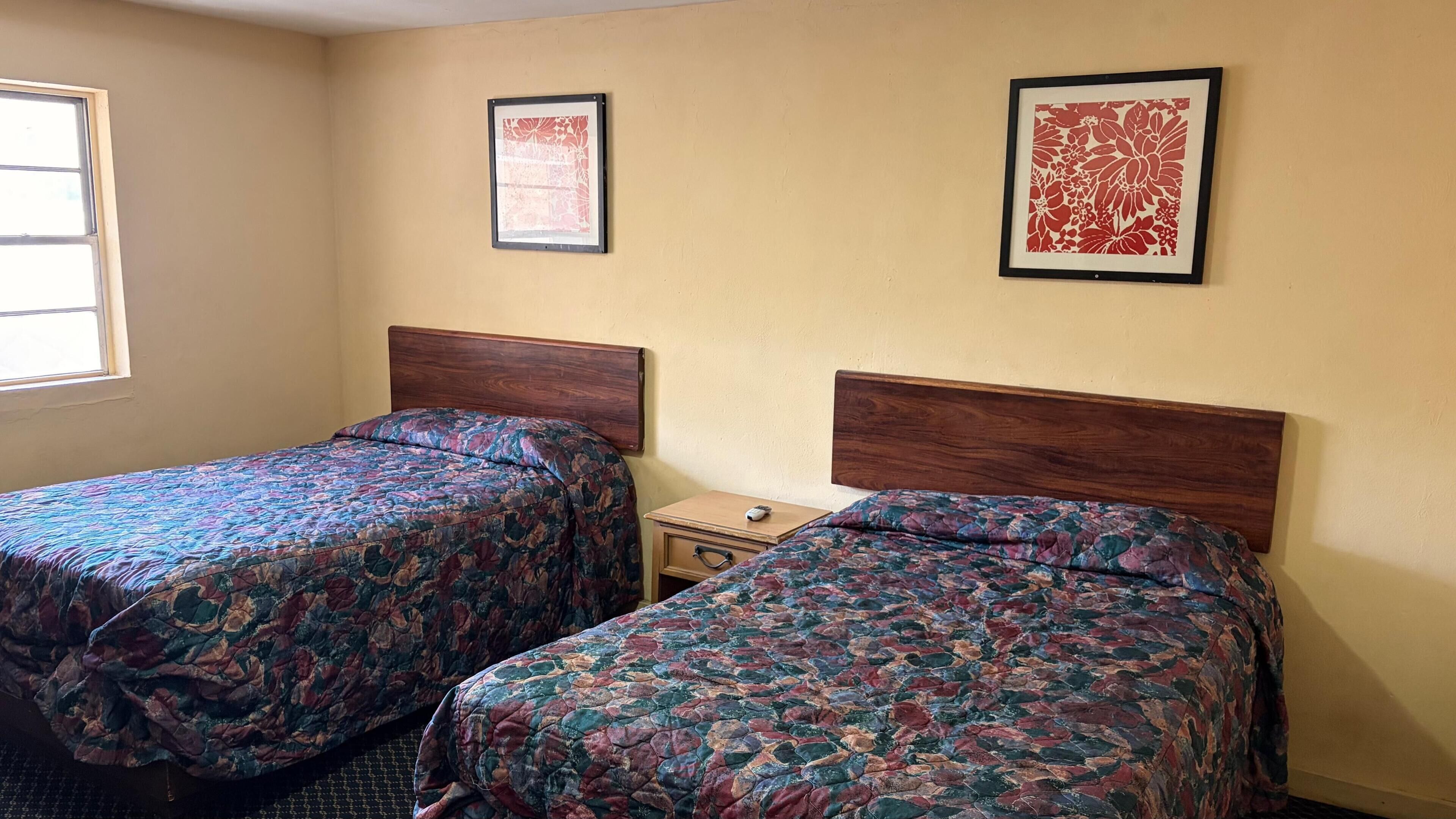 Standard Room, 2 Queen Beds, Non Smoking