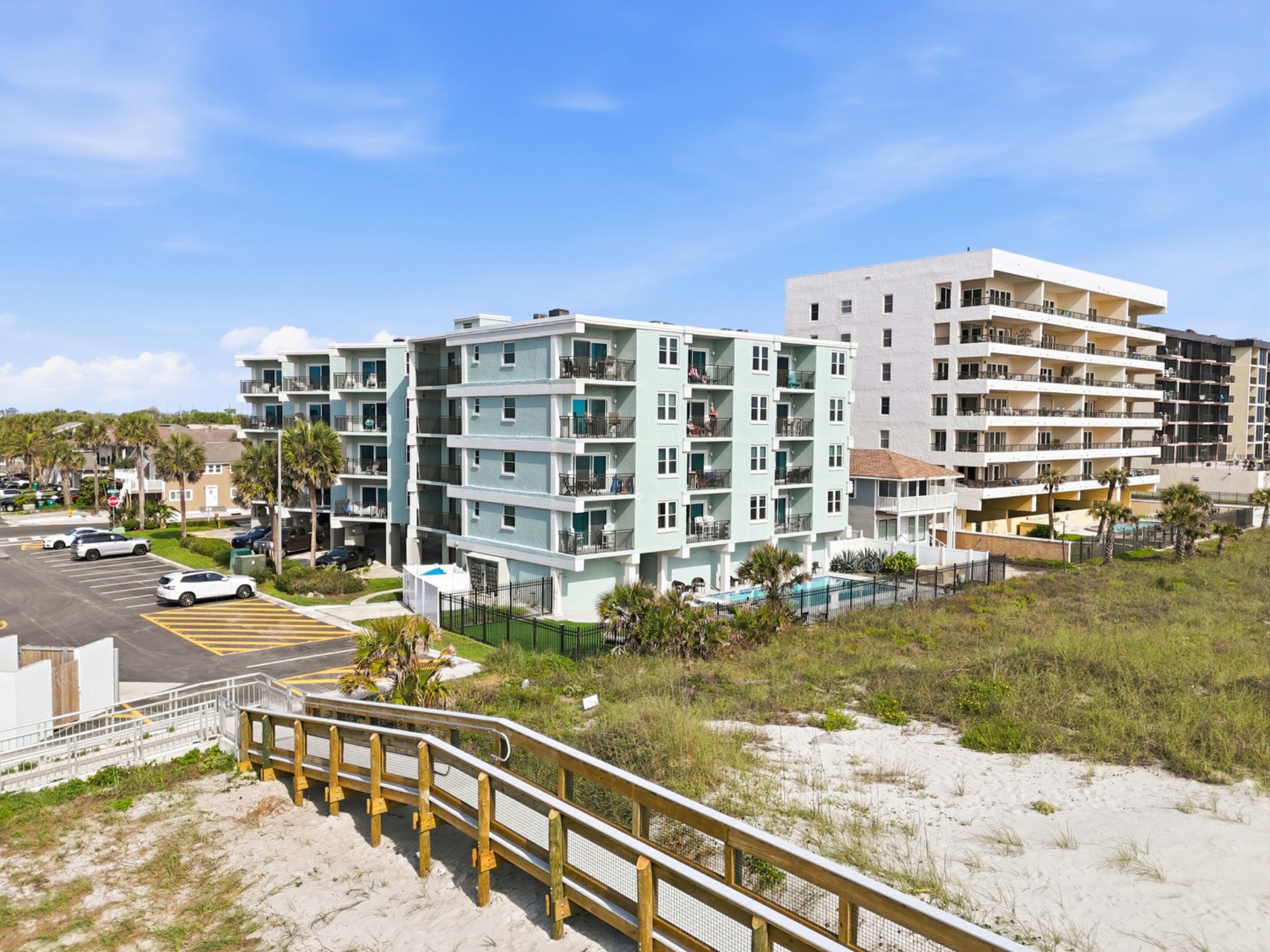 Condo (1 Bedroom) | Property amenity