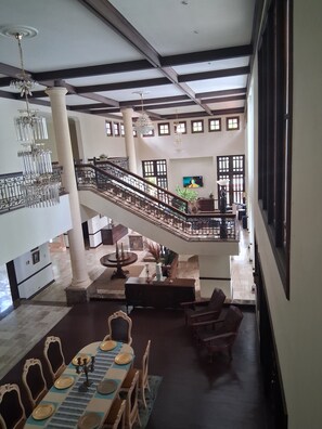 Dining - CASA ALY 16 Y Más SANTIAGO REP. DOMINICANA (Luperón)